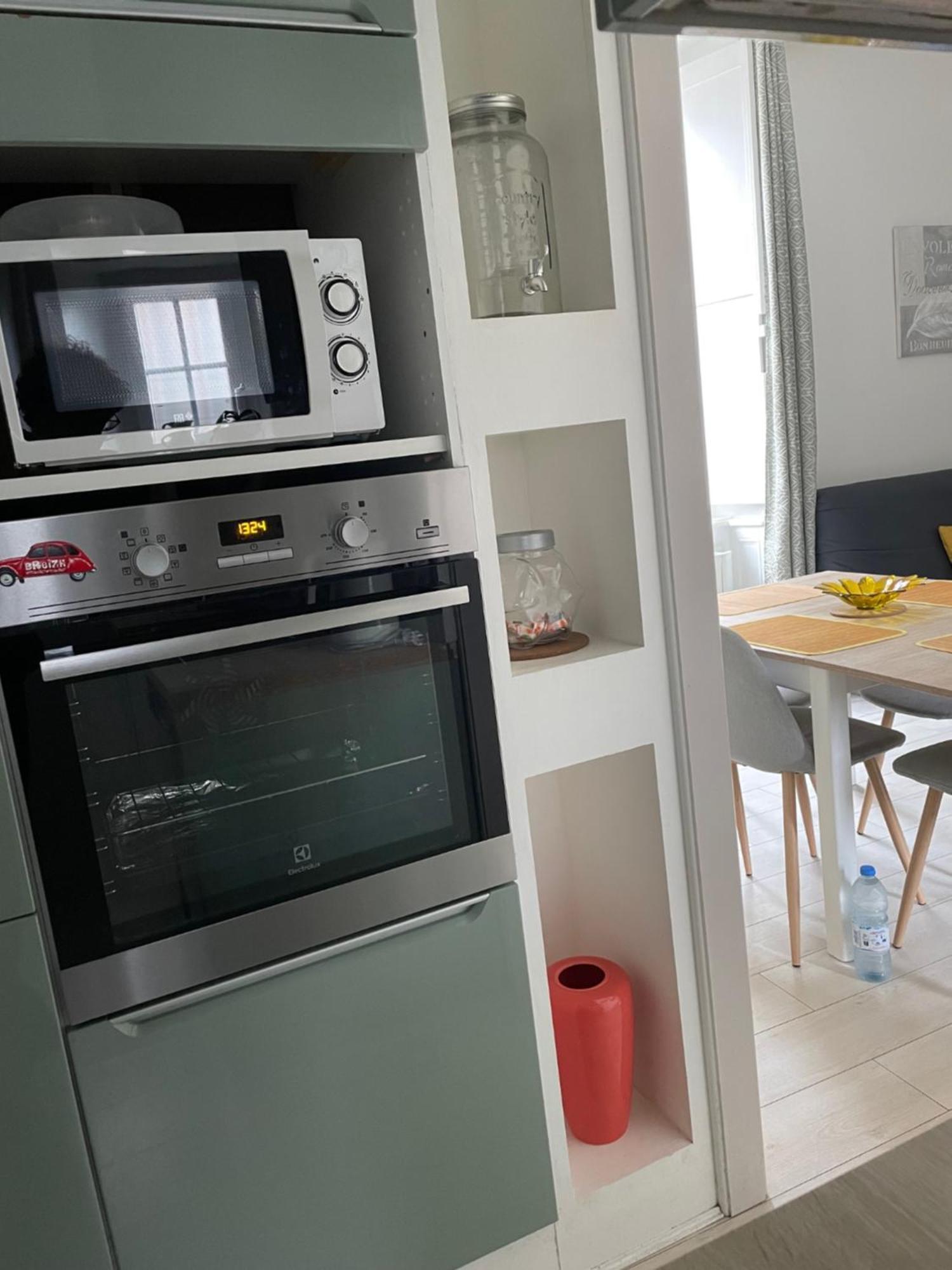 Charmant Appartement T2 Plein Centre Ville Сен-Бриё Экстерьер фото
